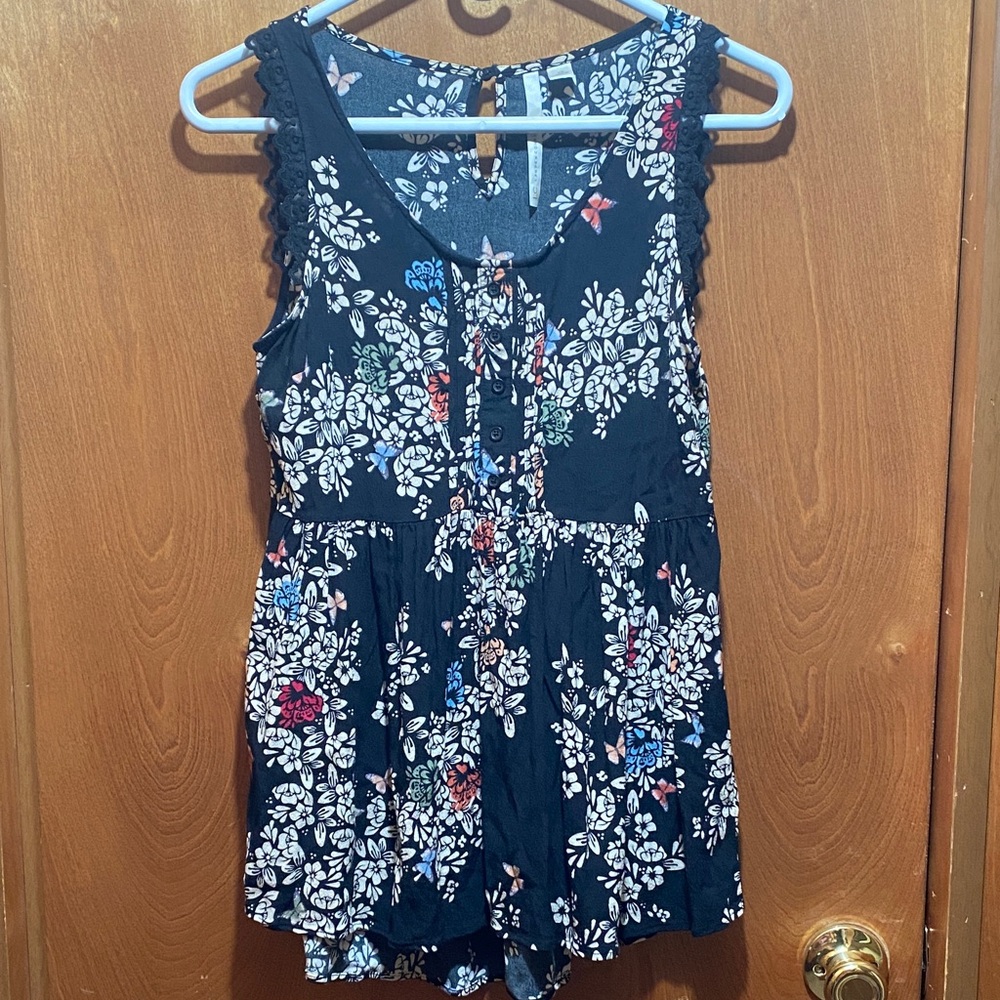 LC Lauren Conrad Black & Multi Colored Floral Sleeveless Pleated Top Summer